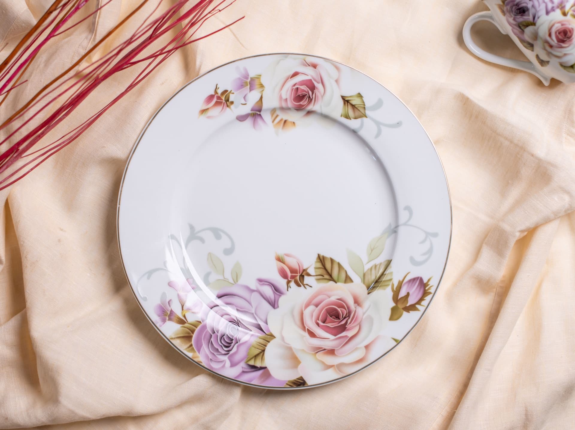 Viola Floral Ensemble Porcelain Dinner Plate
