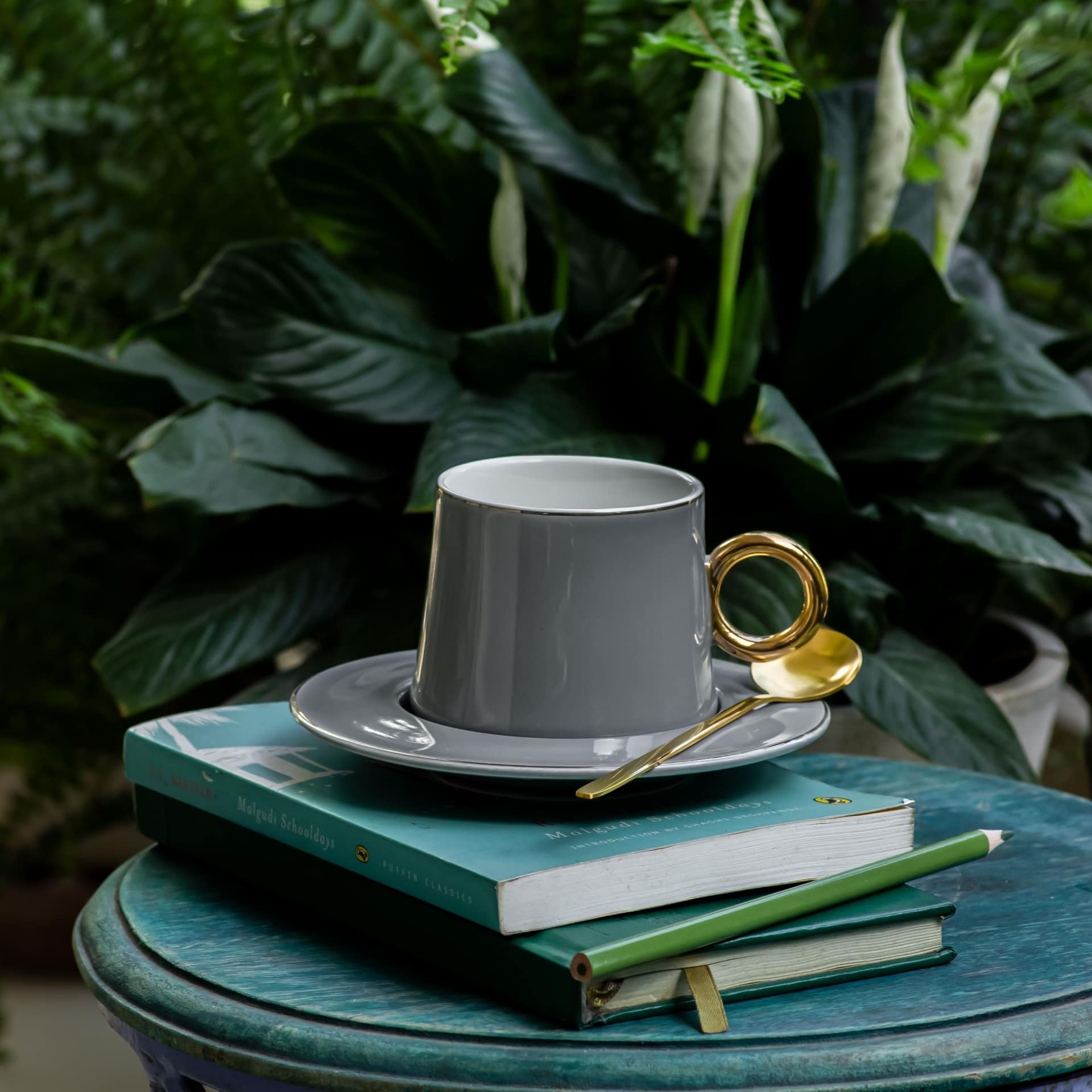 Viola Dusky Tea/Coffee Mug Set
